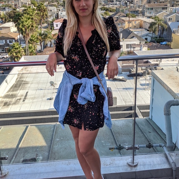 Meet your Posher, Hanna - Picture 2 of 4